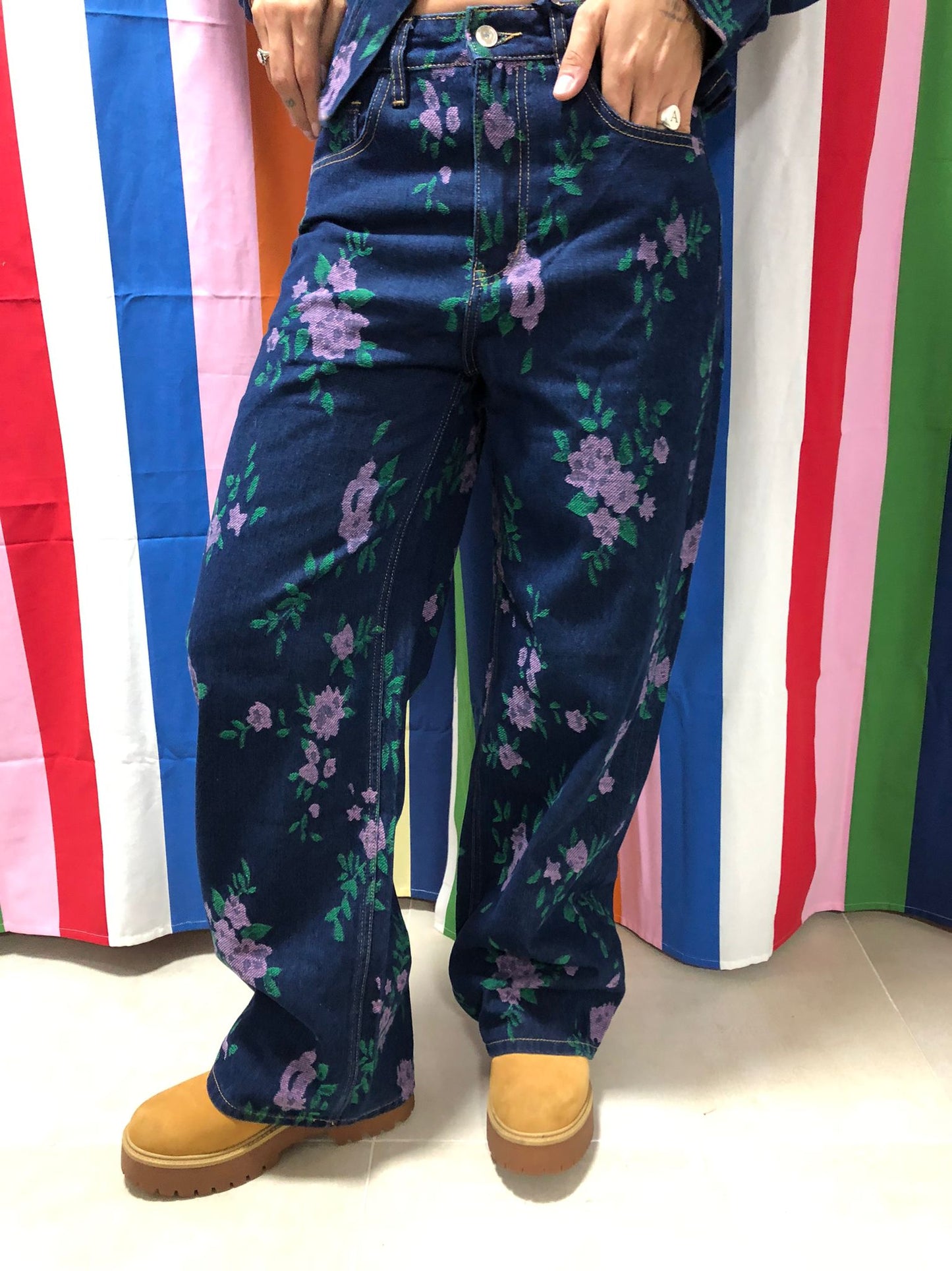 Pantalone in Denim Jacquard a Fiori